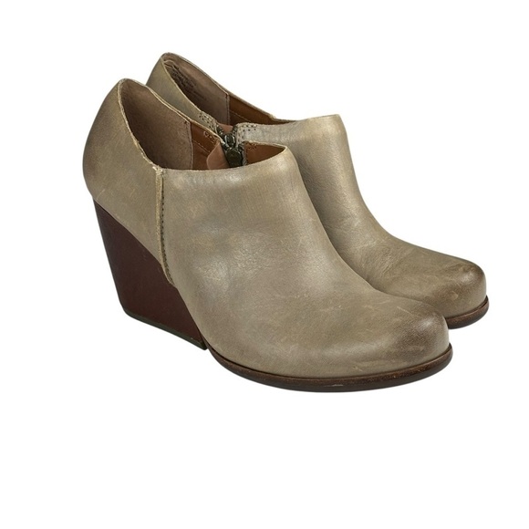 Kork-Ease Shoes - Kork-Ease Booties Womens 9M Holmes Ankle Wedge Side Zip Pebbled Leather Grey.